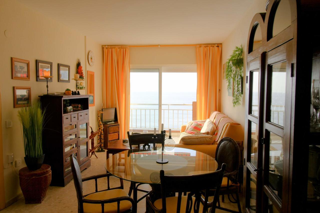 Suitur Apartamento Frente A La Playa Fuengirola Exteriér fotografie